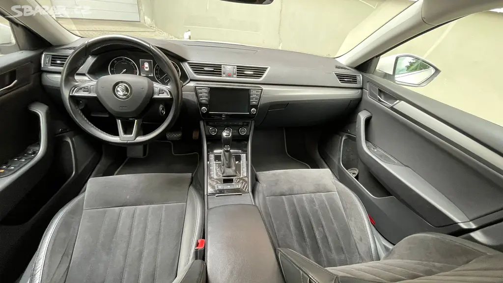 ŠKDOA SUPERB 110kW DSG ČR DPH NAJETO jen 162000 km - fotka 6