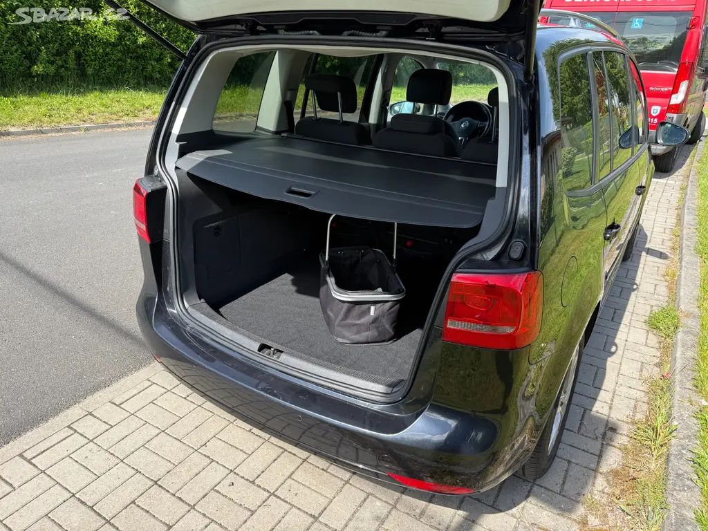 Volkswagen Touran 2014, LIFE, 1.4 TSI, 142.718 km - fotka 5