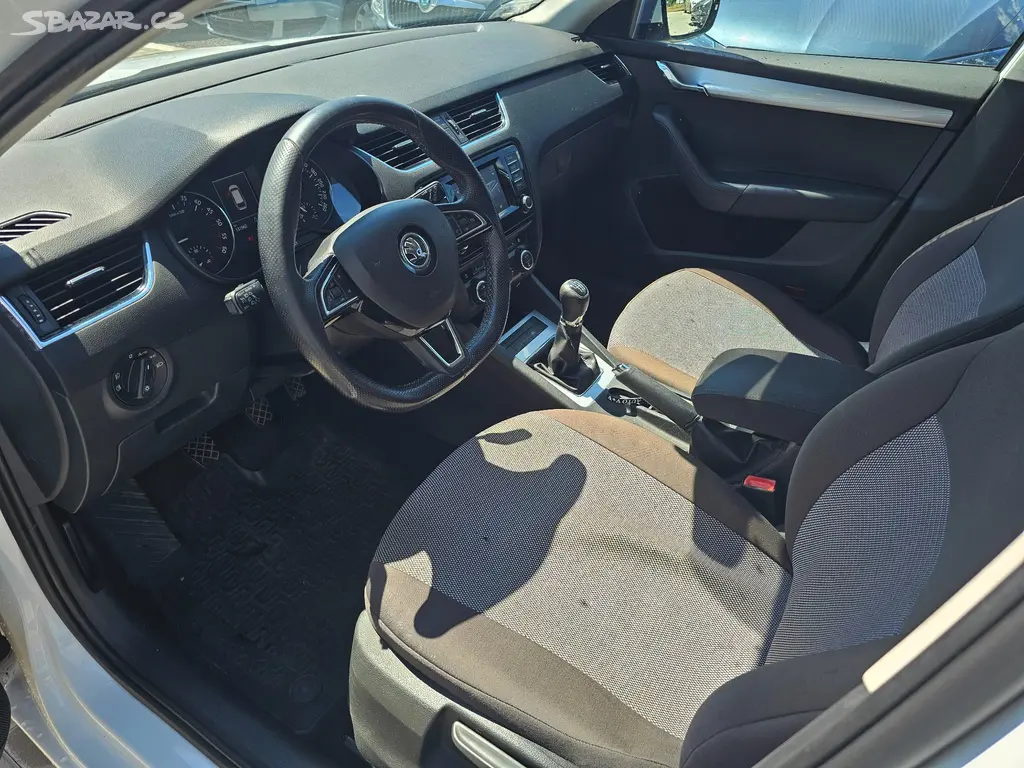 Octavia III 2,0TDi 110KW Elegance 2015 tempomatALU - fotka 5