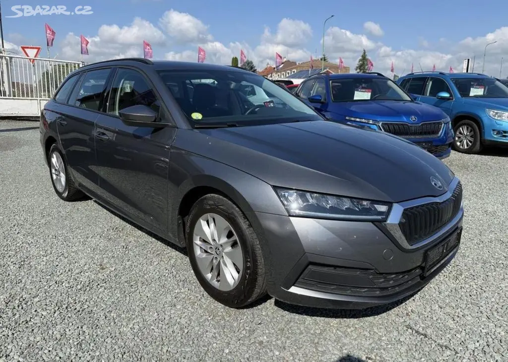 Škoda Octavia 2.0 TDI DSG AMBITION ACC nafta