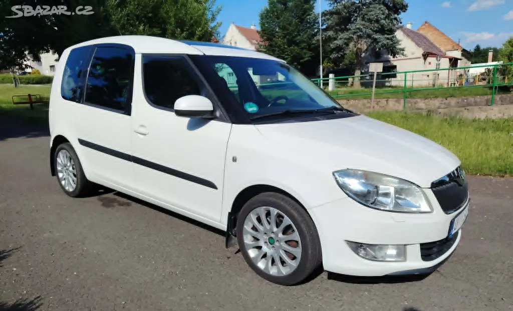 prodám Škodu Roomster 1.2 TDI 55kw ,r.v.2011 - fotka 4
