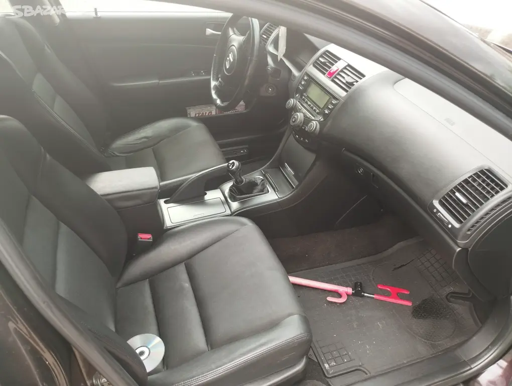 Honda Accord 2,2 CDTI Tourer - fotka 4