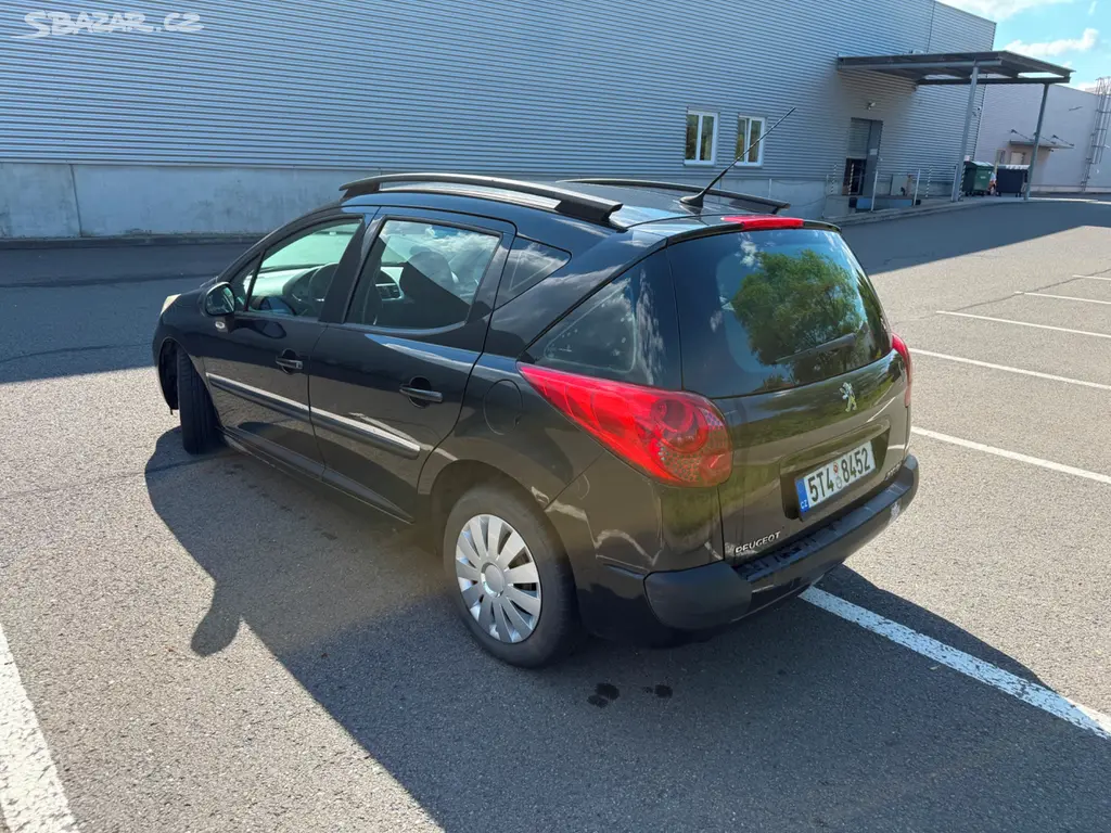 PEUGEOT 207 SW 1,6 HDi 66kW - 2.maj ČR - 176000km - fotka 3