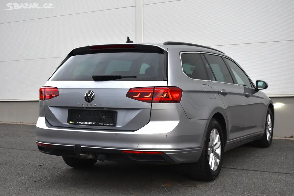VW PASSAT 2.0TDi/2021/110KW/TAŽNÉ/MATRIX/175TKM - fotka 5