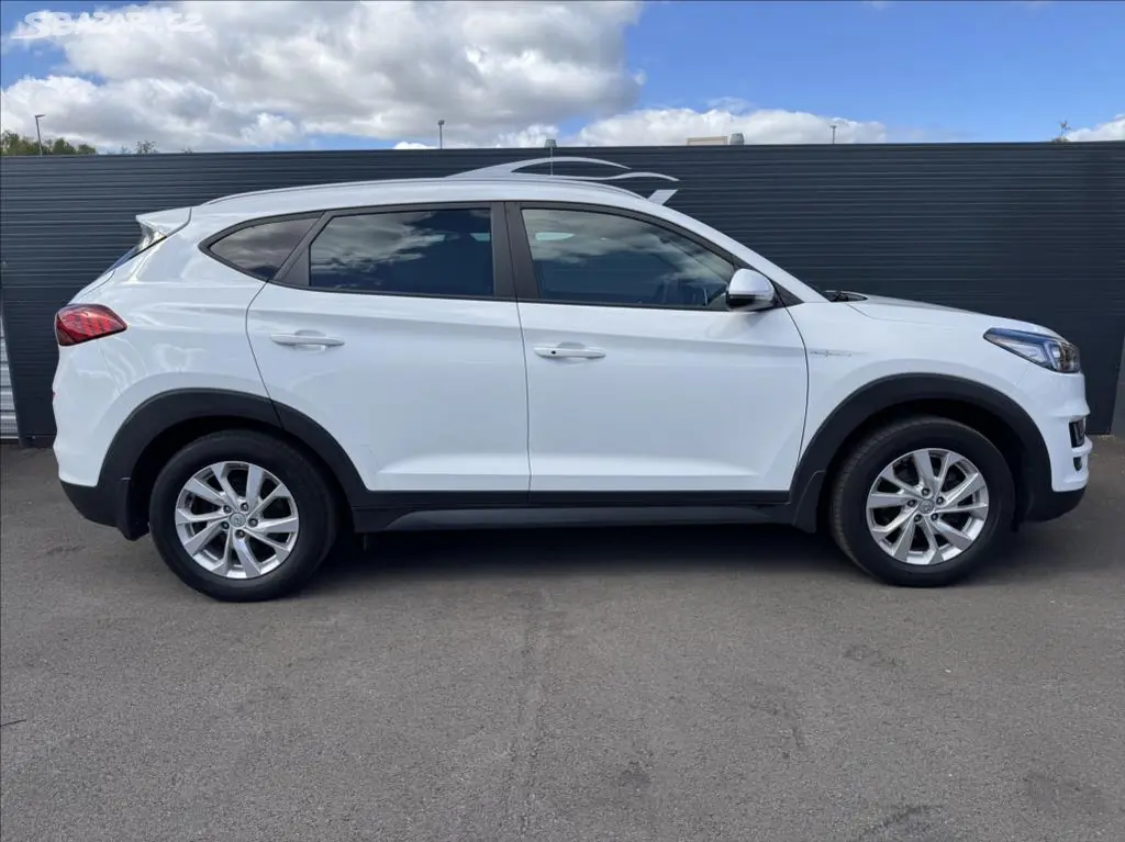 Hyundai Tucson, 1,6 AUTOMAT - fotka 6