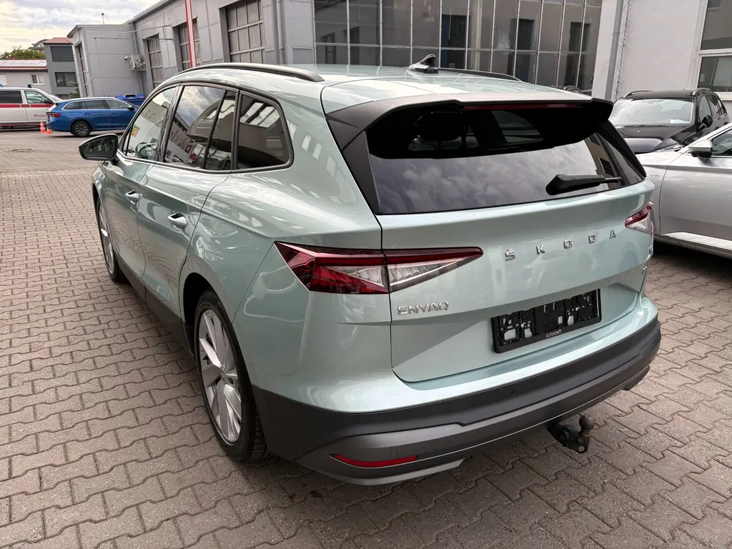 Škoda Enyaq iV 60 132kW Tažné Tepelko SOH 92,4% - fotka 5