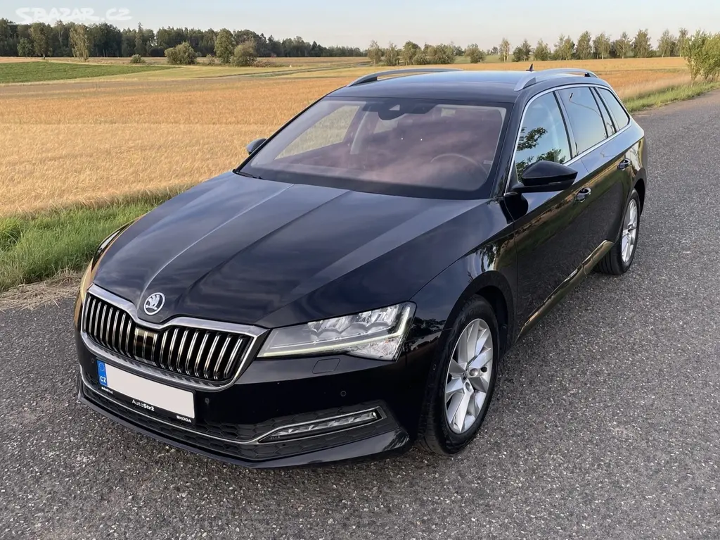 Škoda Superb III Combi, Style, AT, LED, kamera