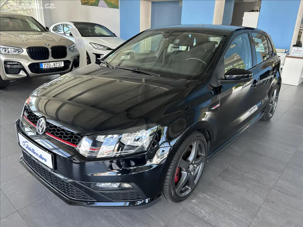 Volkswagen Polo, 1,8 GTI,TSI 141kW,SERVISKA - fotka 3
