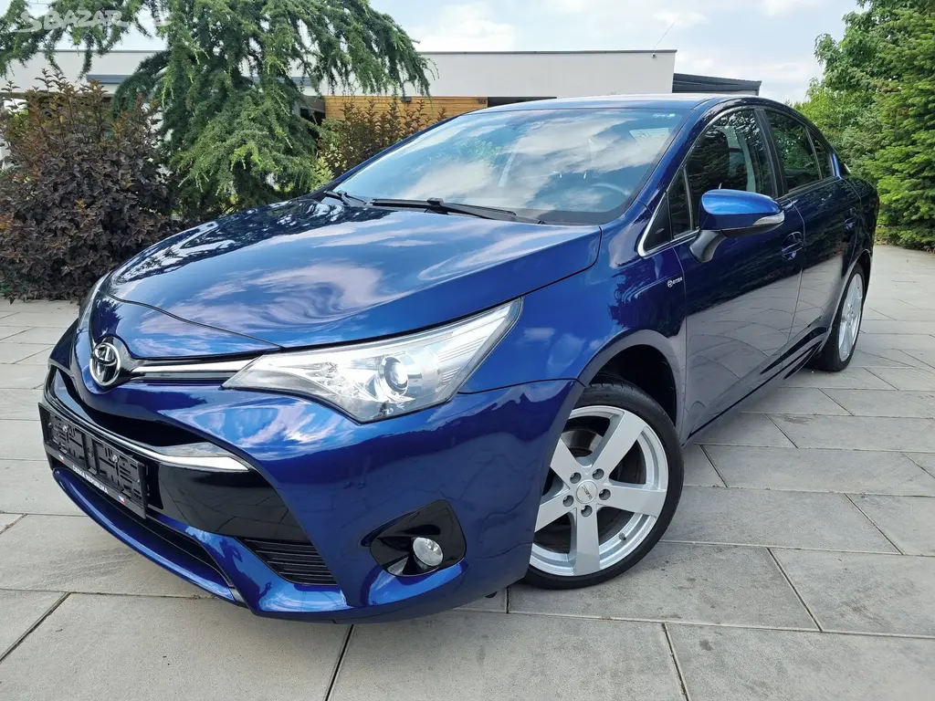 TOYOTA AVENSIS 1.8 COMFORT r.v.09/2016 KAMERA,ALU