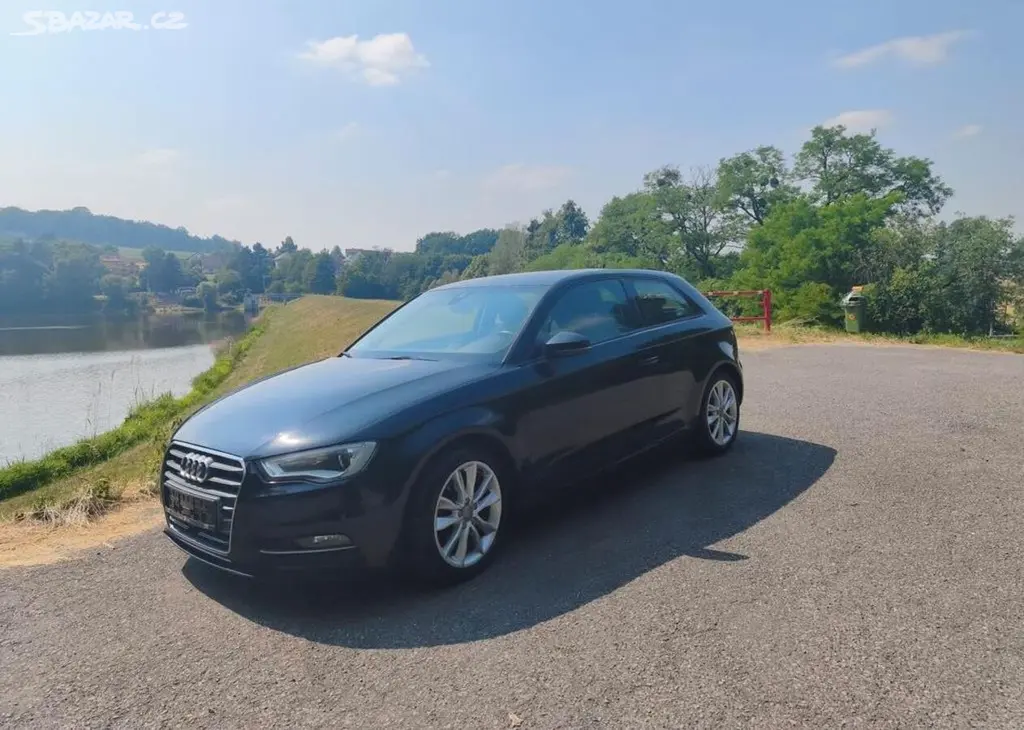 Audi A3 nafta manuální - fotka 2
