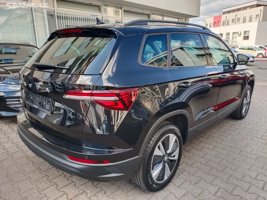 Škoda Karoq 2.0 TDI 85kW DSG / ALU 17'' - fotka 5