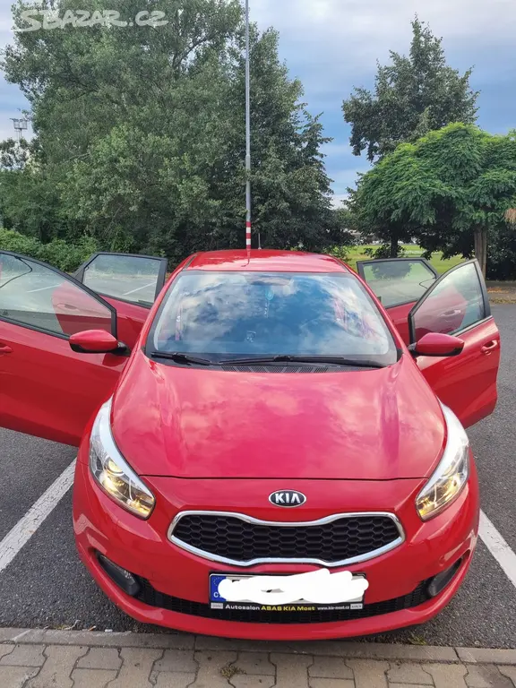Kia Seed 1.6 crdi - fotka 2
