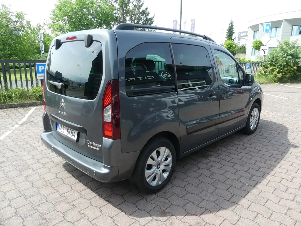 Citroën Berlingo, 1,6 HDi 90 MAN5 - fotka 5