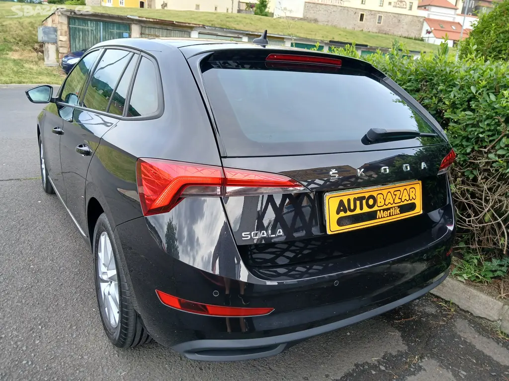 Škoda Scala 1.0 TSI jen 28.000 KM - fotka 3