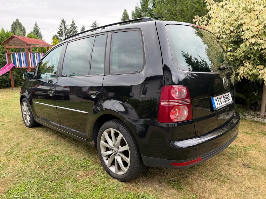 Volkswagen Touran 2007 2.0 TDI - fotka 2