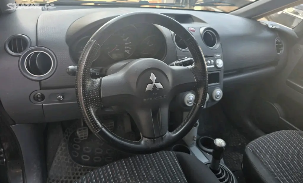 MITSUBISHI COLT VI Z30 - fotka 4