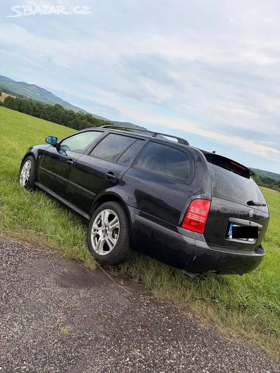 Škoda Octavia RS 132kw - fotka 4