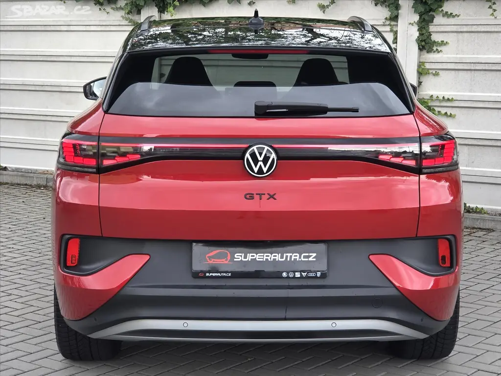 Volkswagen ID.4, GTX 4x4 Tažné z. SoH 93% 1.maj - fotka 6