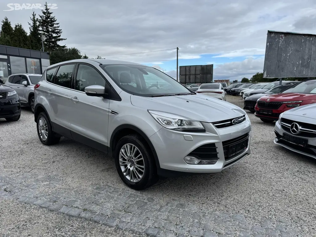 Ford Kuga, 1.6 134 kw, 4x4, Bohatá výbava - fotka 2