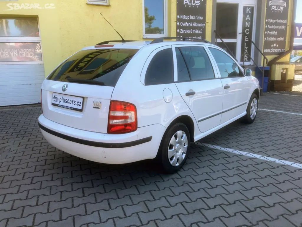 Škoda Fabia, 1,4 16V (59kW)*STK DO 7/2028* - fotka 2