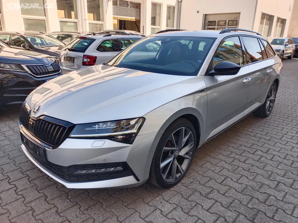 Škoda Superb 3 Combi 2.0 TDI 147kW DSG Sportline - fotka 2