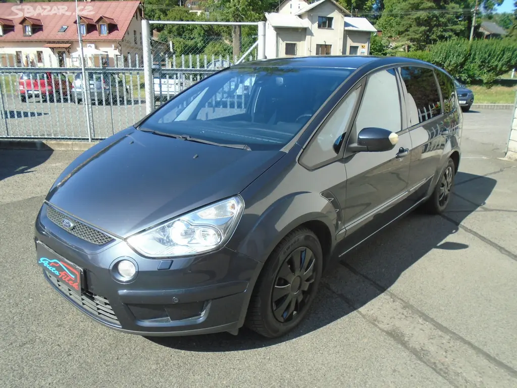 Ford S-MAX 2.0TDCi Titanium - fotka 2
