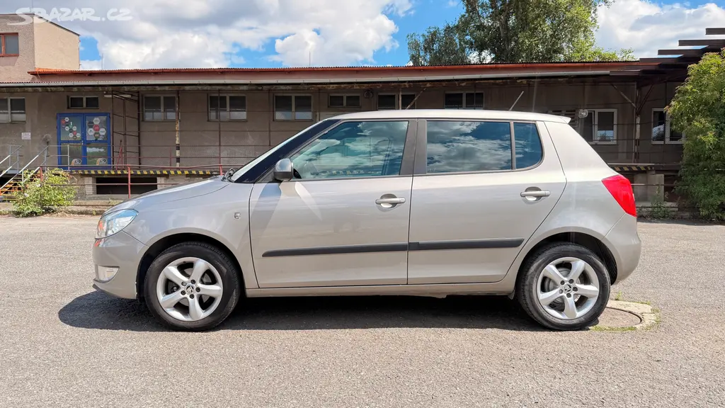 Škoda Fabia II 1.2 TSI (63 kW) Benzín, 2013 - fotka 4