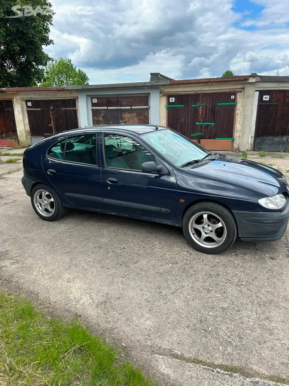 Renault Megane - fotka 2