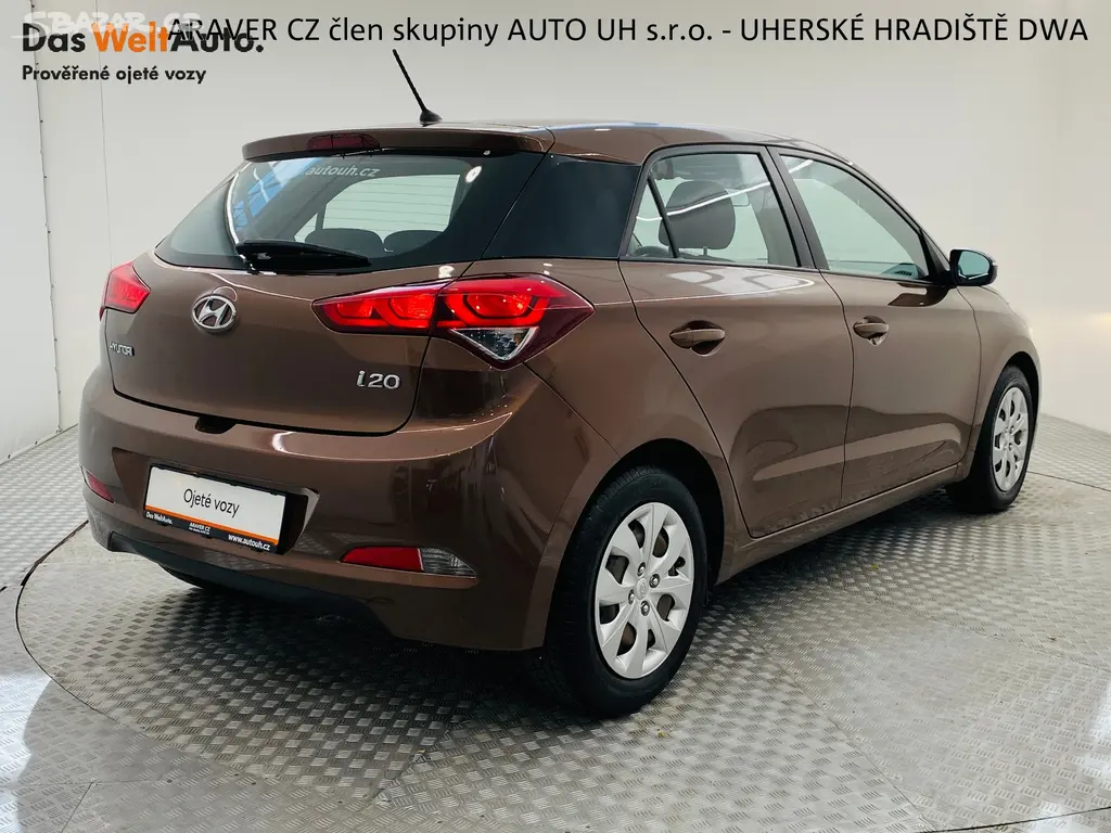 Hyundai i20, 1.25i 55kW 1. Majitel - fotka 2