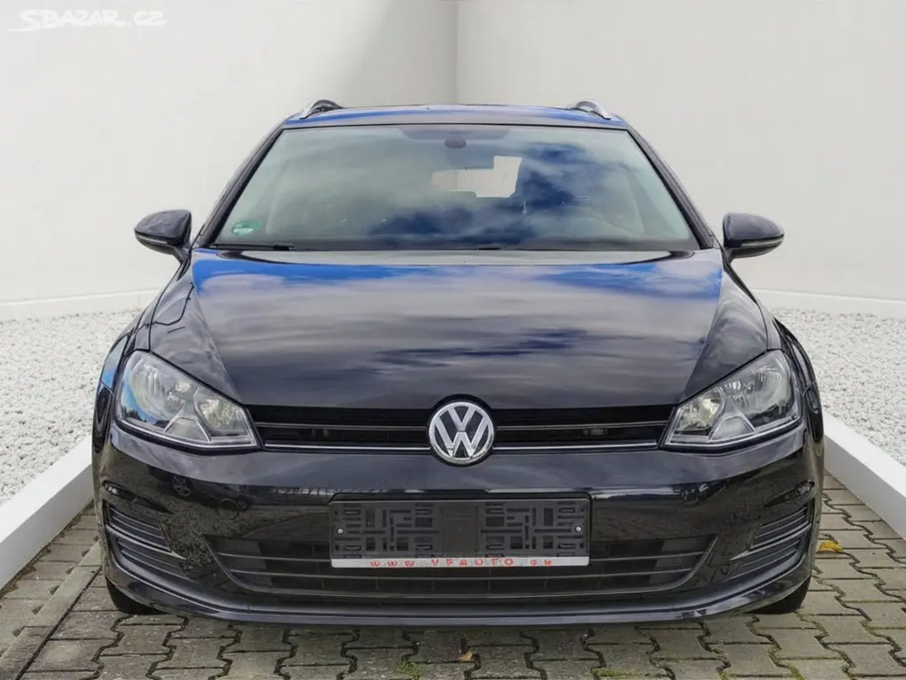 VW GOLF 7 2.0TDi 110KW,COMFORTLINE,KOMBI,ALU,ZÁVĚS - fotka 2