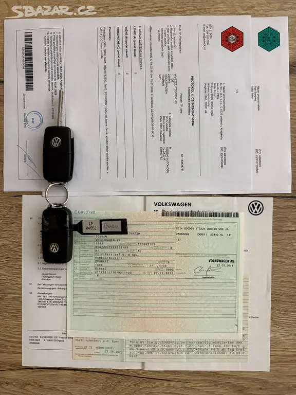 Volkswagen Touran 2014, STK, 1,6 TDI, servis VW - fotka 3