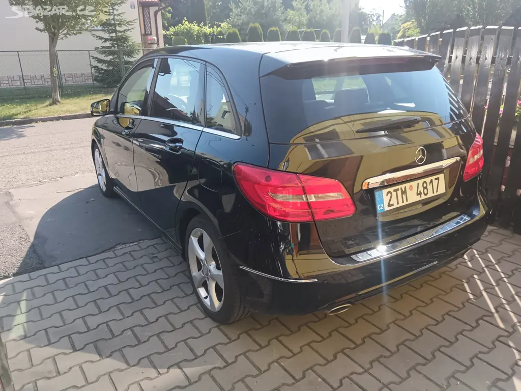 Mercedes Benz třídy B 180CDI - fotka 6