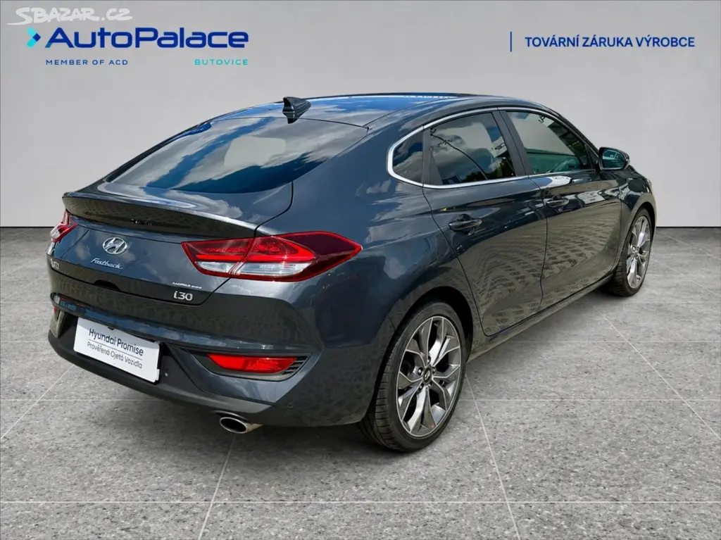 Hyundai i30, 1,6 CRDI STYLE PREMIUM AT - fotka 6