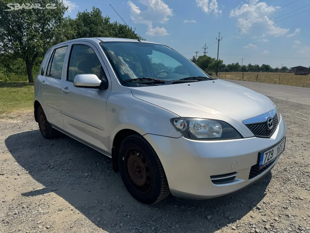 Mazda 2 1.25i benzín 55kW 2005