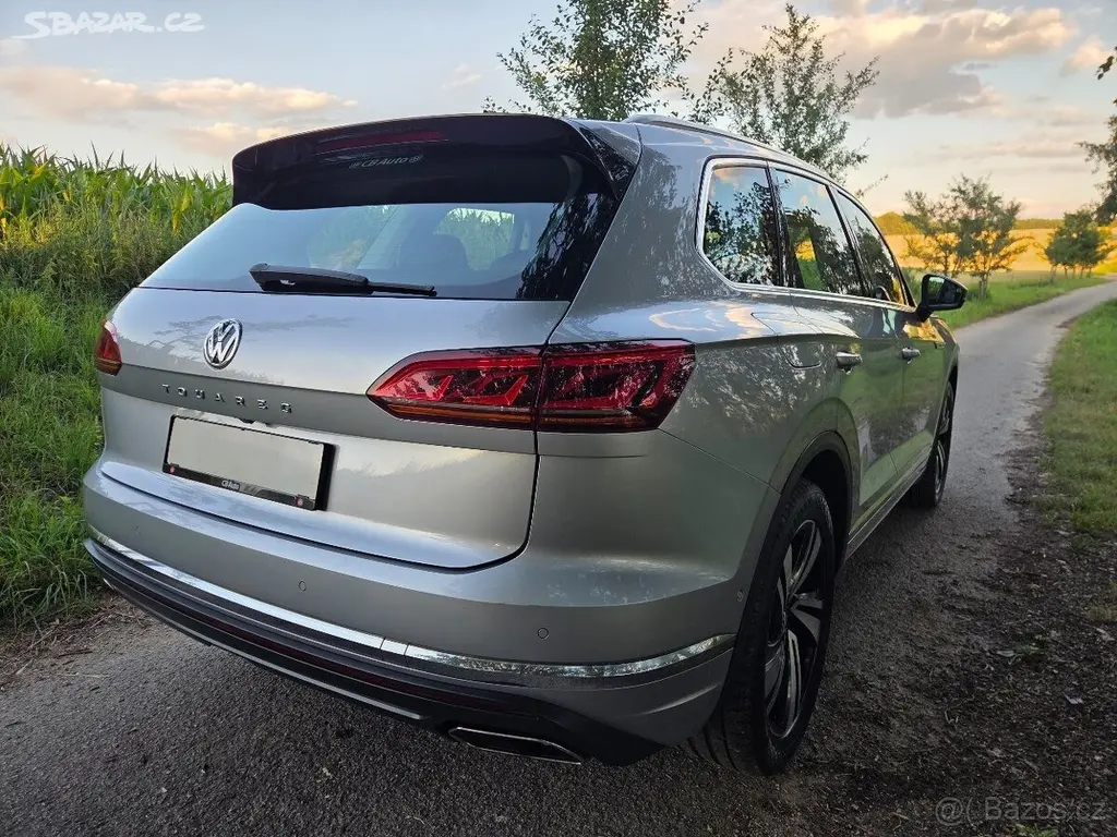 Volkswagen Touareg 3,0 TDI(210KW) HEZKÝ - fotka 6