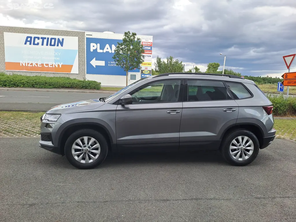 Škoda Karoq, 1.5TSI 110KW 1.MAJ 37075KM TOP - fotka 4