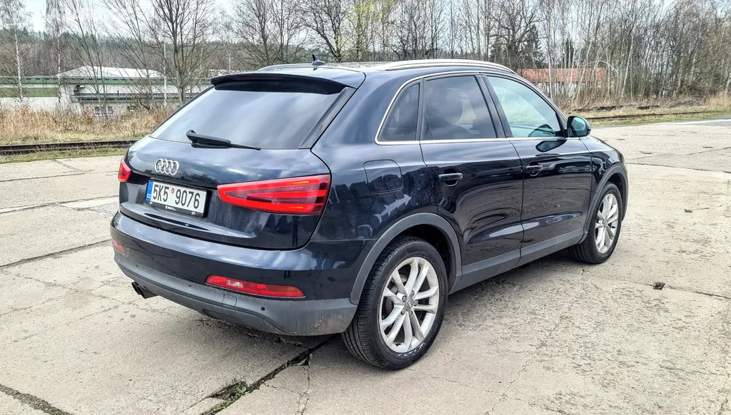 Audi Q3 2.0TDI Quattro 130kW Tiptronic 2012 - fotka 6