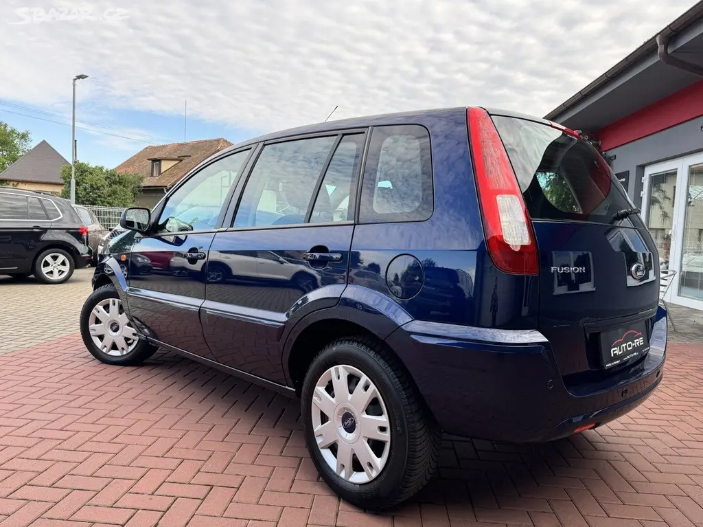 Ford Fusion, 1.4i Style Klima Winter Paket - fotka 3