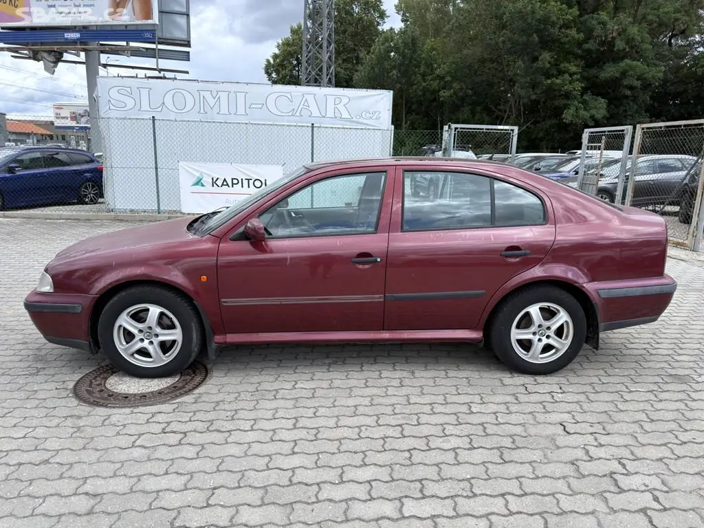 Škoda Octavia, 1.9 TDI 66 kW klima - fotka 3