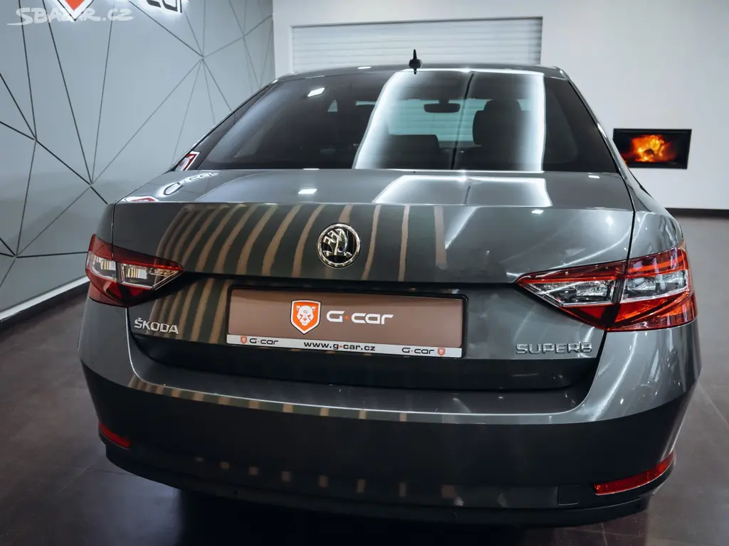 Škoda Superb, 2.0TDI, Style DSG 110 kW - fotka 5