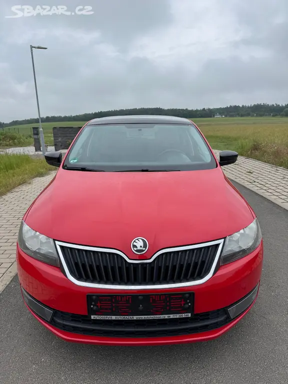 Škoda Rapid Spaceback 1.2 TSI alu - fotka 2