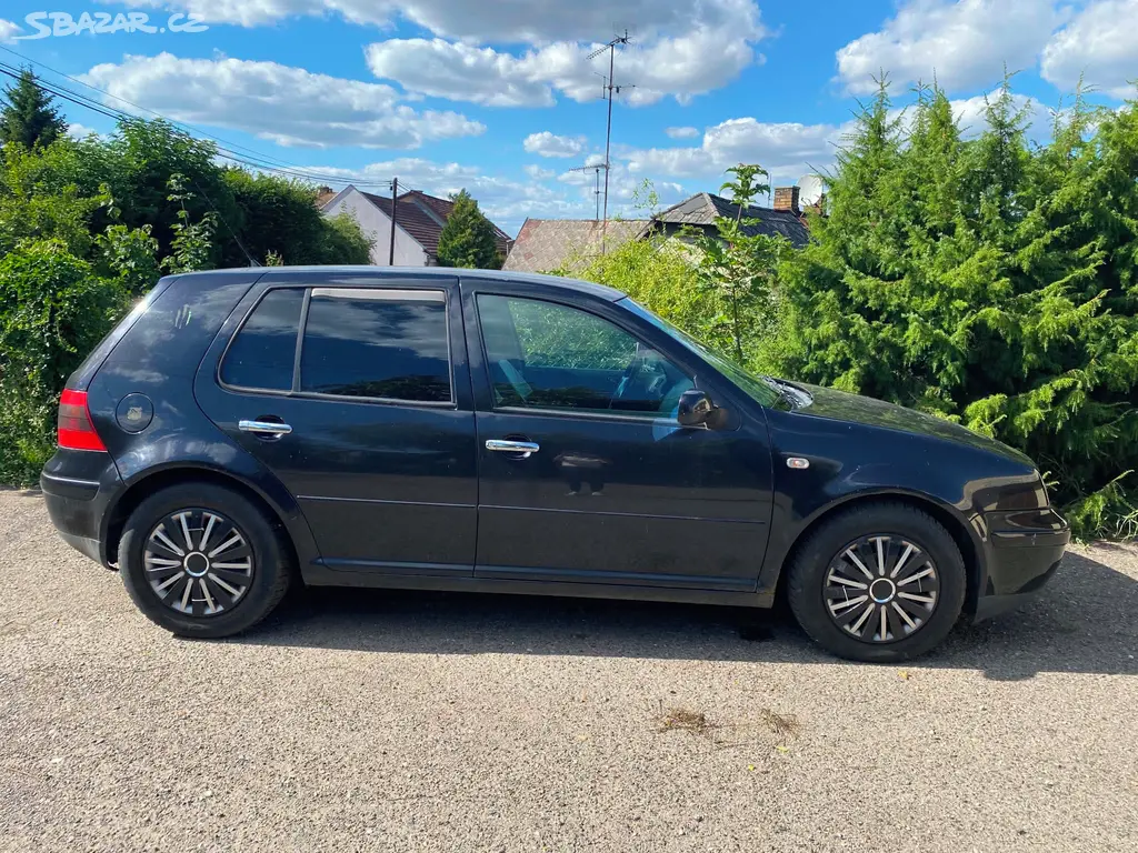 Volkswagen Golf IV 2.0 - fotka 2