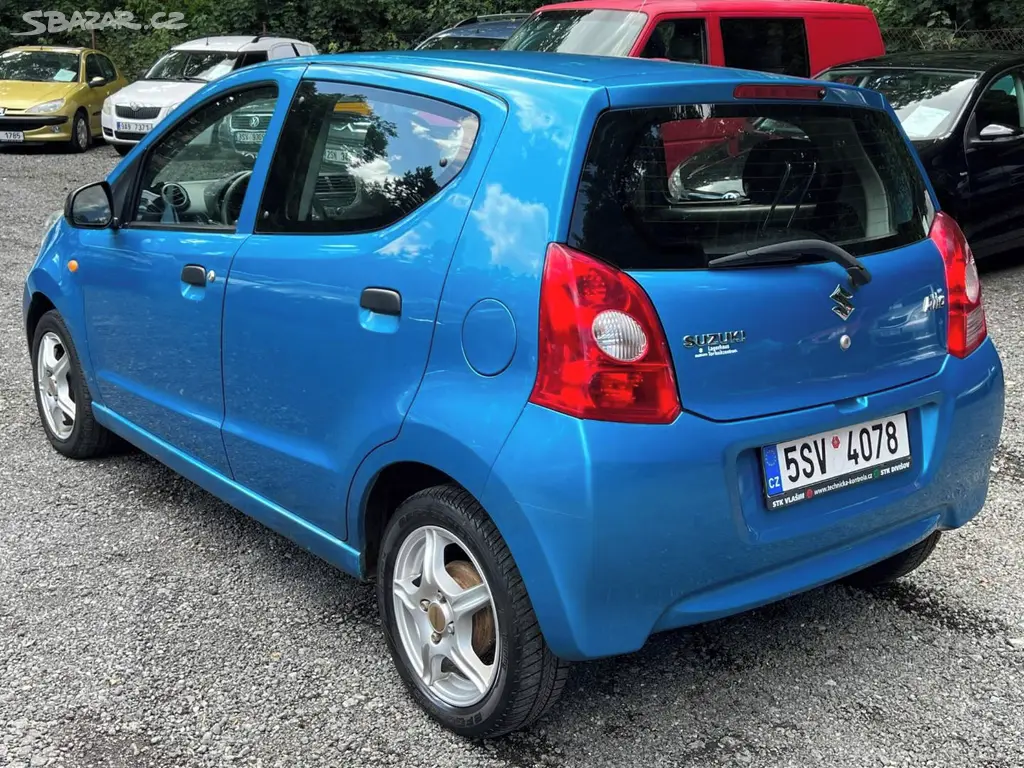 Suzuki Alto 1.0i 50kW klimatizace ABS 2010 - fotka 4