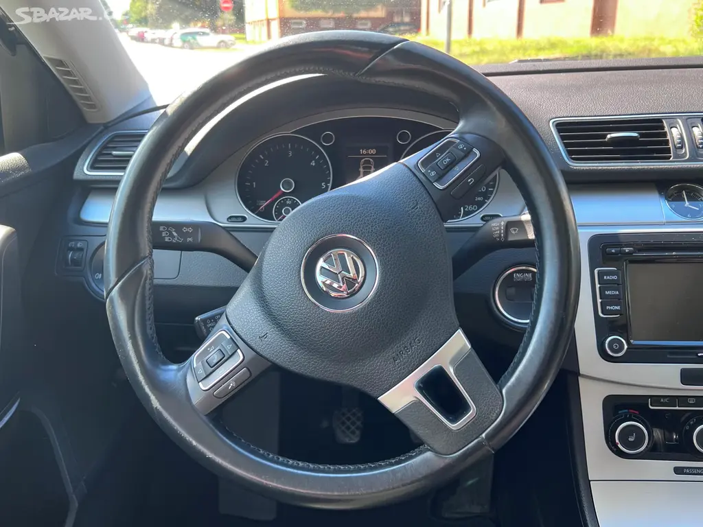 Volkswagen Passat Variant combi - fotka 6