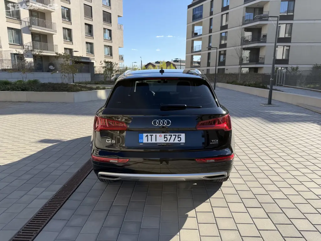 Audi Q5 2.0 TDI quattro ve velmi dobrém stavu - fotka 3