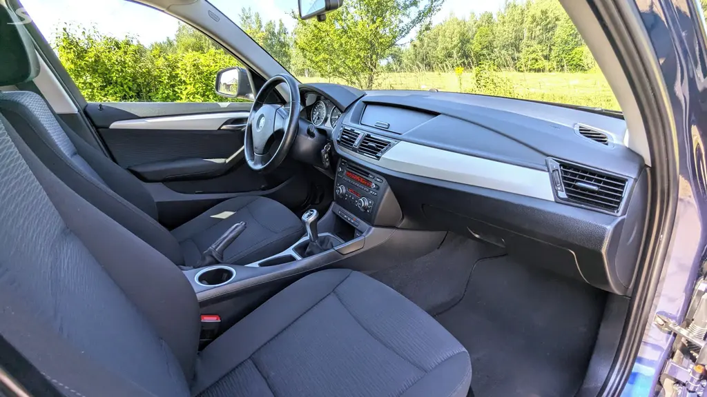BMW X1 xDrive20, 2.0i 135kw e84, 2013, 103164km - fotka 5