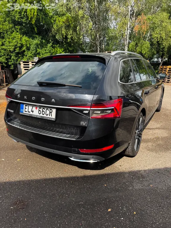 Škoda Superb - fotka 6