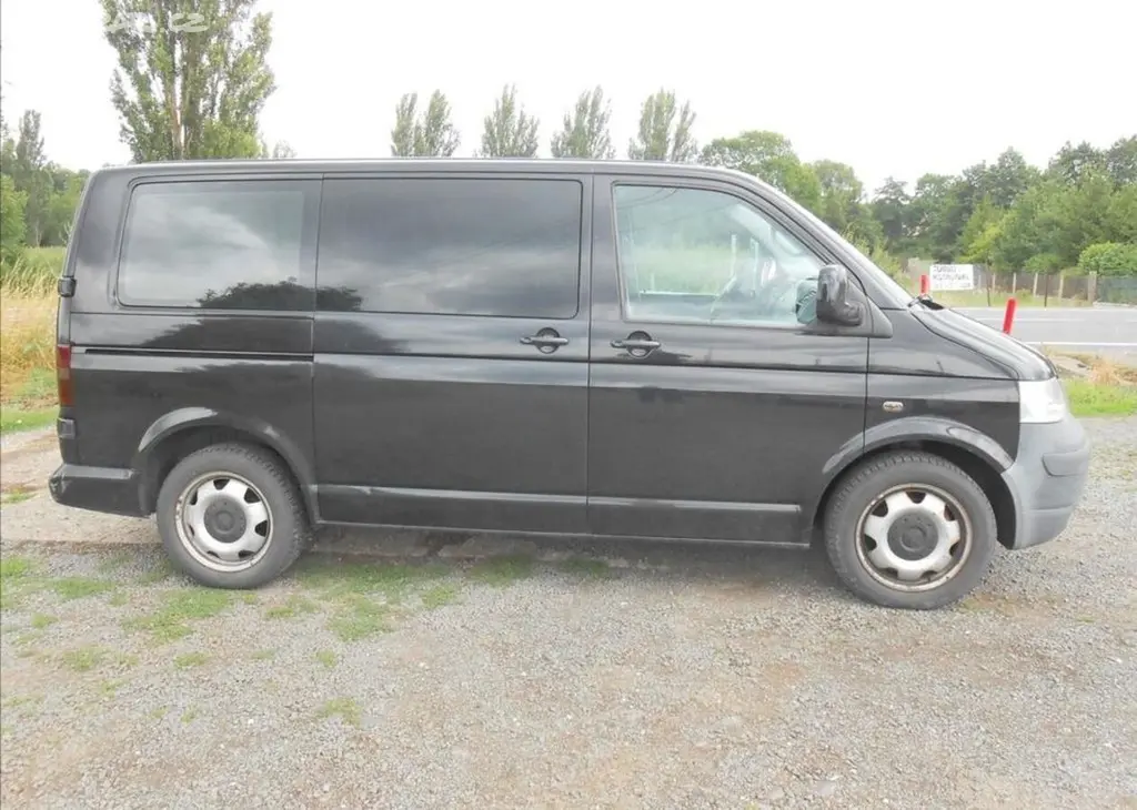Volkswagen Transporter 2,5 128 kW KLIMA WEBASTO - fotka 6
