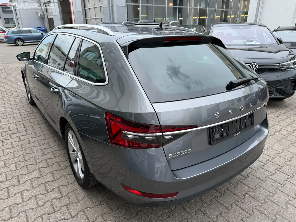 Škoda Superb 3 Combi Style 2.0TDI 147kW DSG Matrix - fotka 3