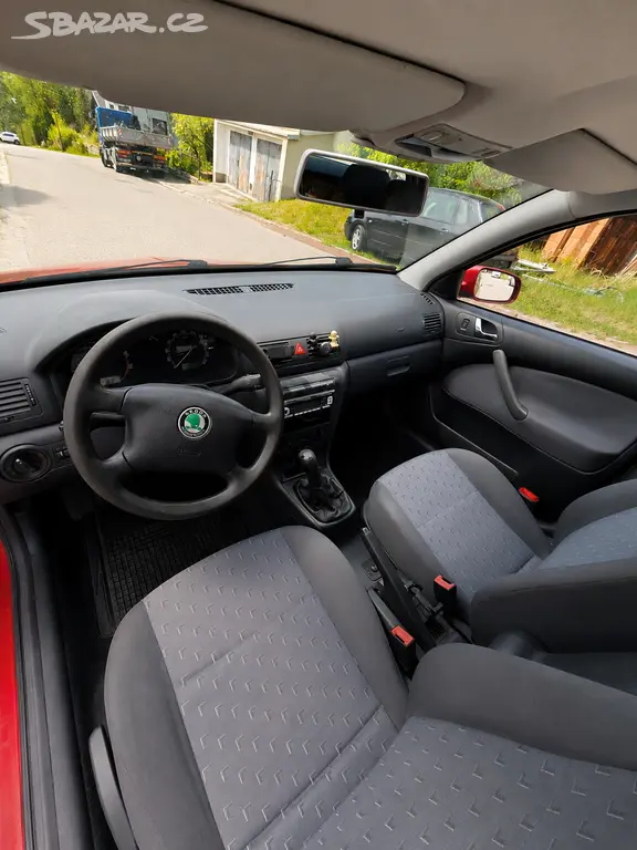 Prodám Škoda Octavia 2.0 i LPG - fotka 6